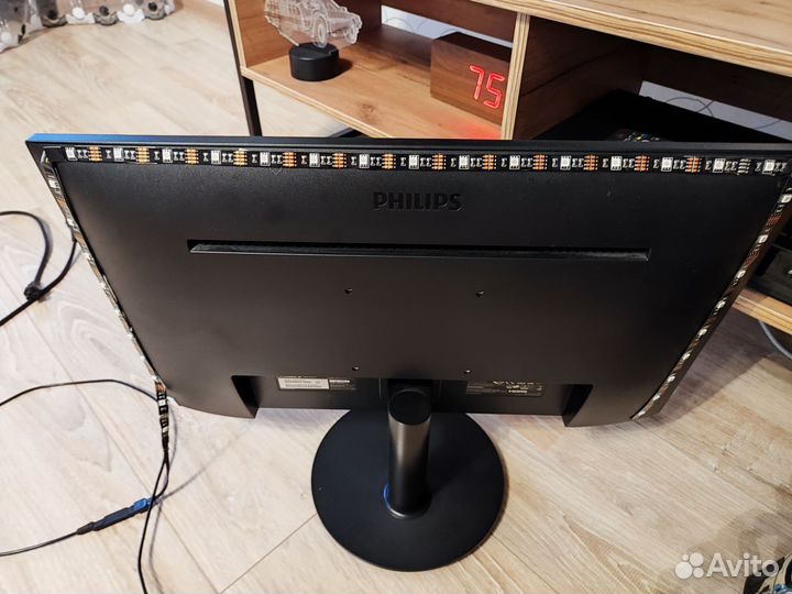 Монитор Philips 242V8A