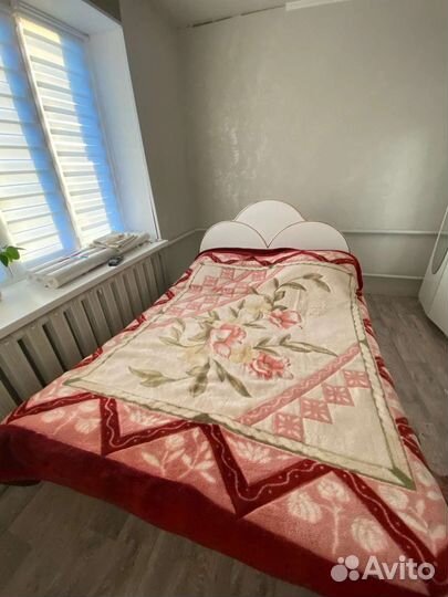 Спальный гарнитур бу