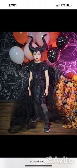 Продам костюм Малифисента