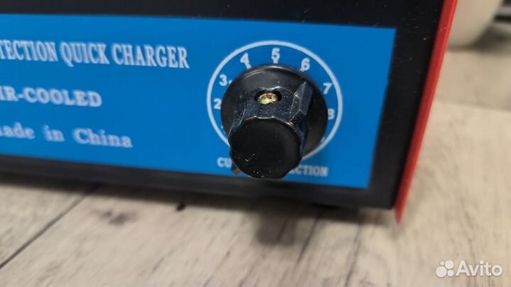 Зарядник для авто 12/24 v 50 А