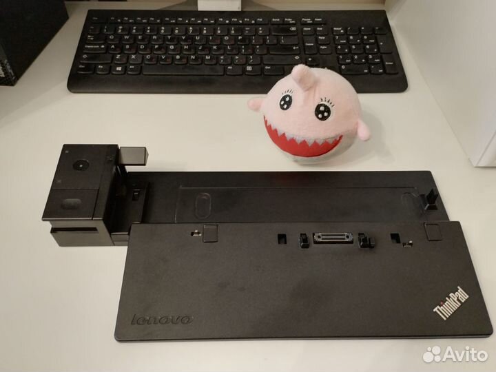 Док станция lenovo ThinkPad Ultra Dock Type 40A2