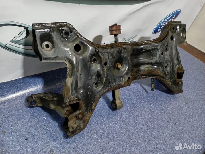 Передняя балка(подрамник) volkswagen polo 5