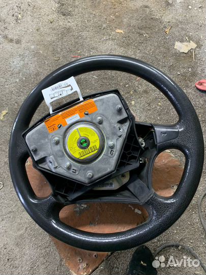 Руль priora 1 с подушкой