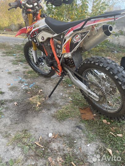 RegulMoto Athlete 250 Эндуро