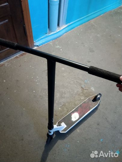 Трюковой самокат парк