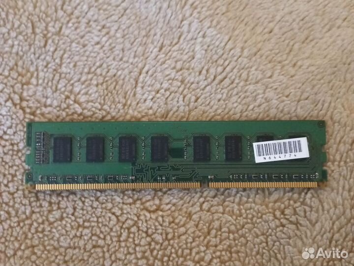 Оперативная память Samsung DDR3 2 GB (1333 Mhz)