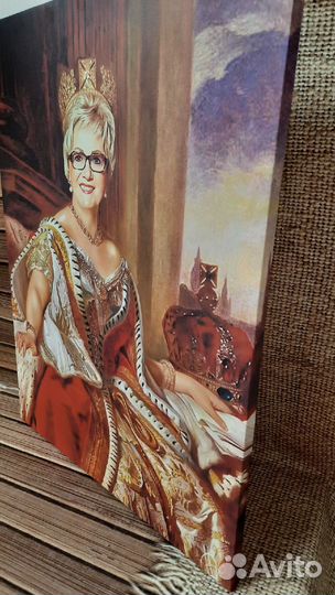 Мерч: Футболки, кружки, картины, медали, награды