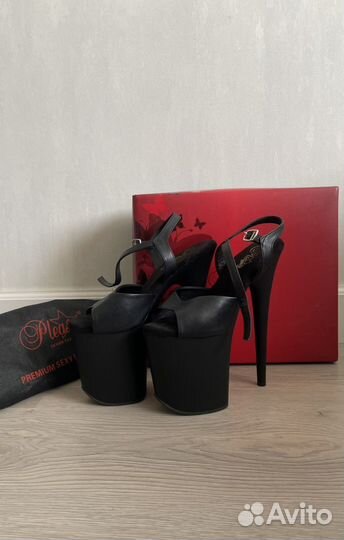 Стрипы pleaser 38 тройки