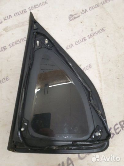 Форточка кузова задняя правая Kia Ceed JD