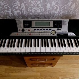 Синтезатор Yamaha psr 550