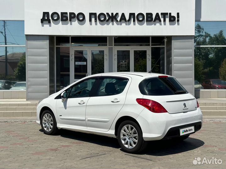 Peugeot 308 1.6 AT, 2011, 136 023 км