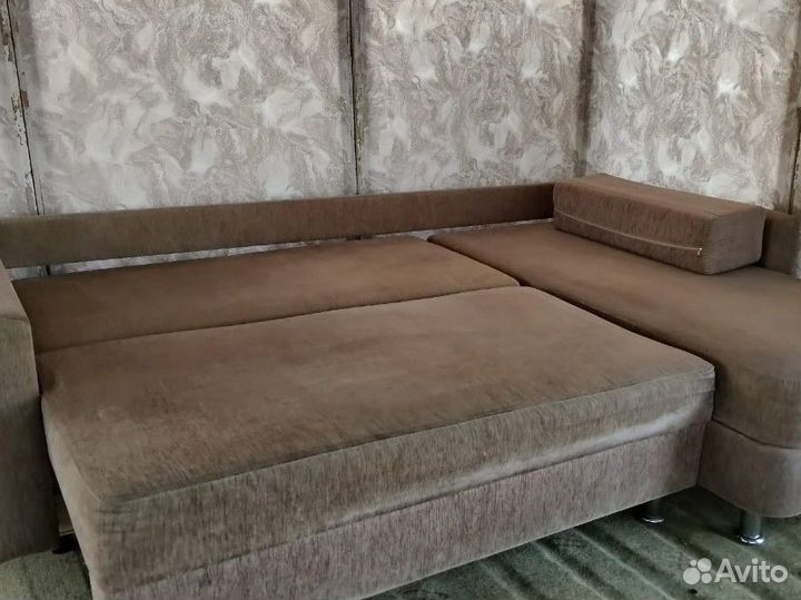 Угловой диван бу