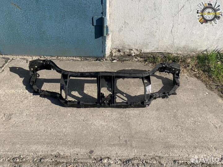 Панель передняя (суппорт радиатора) ford mondeo 4