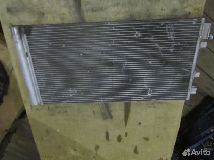 921009956R Радиатор кондиционера fluence / megan 3
