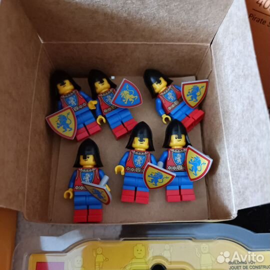 Lego Castle фигурки