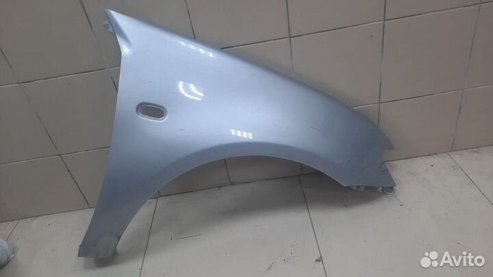 Крыло переднее правое Mitsubishi L200