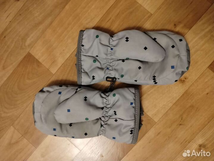 Классные варежки на 2-4 года