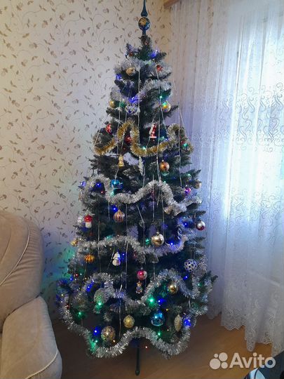 Елка искусственная 180 см б/у очень красивая