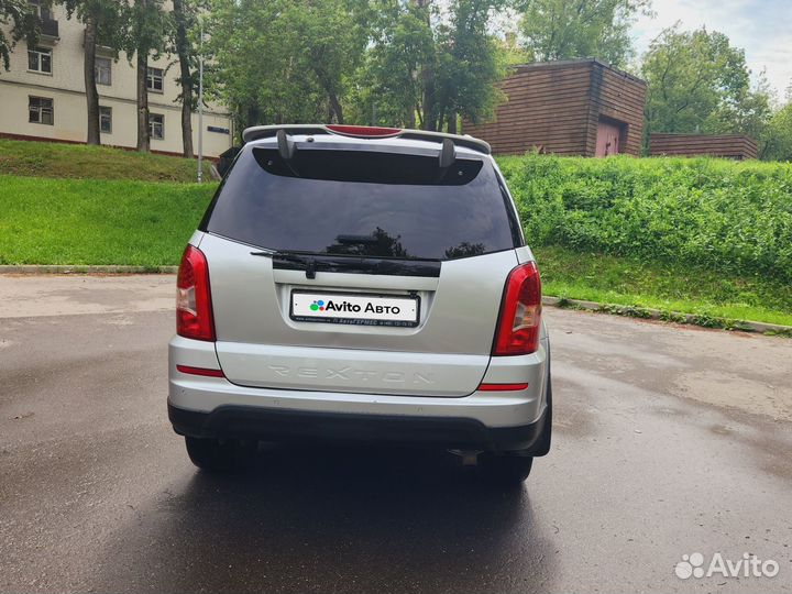 SsangYong Rexton 2.7 AT, 2012, 195 274 км