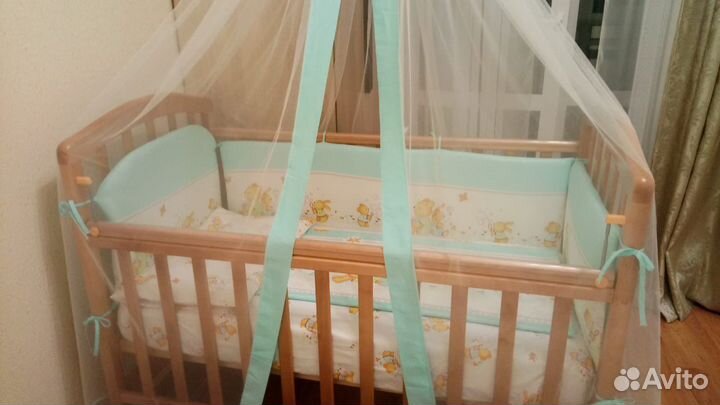 Детский постельный комплет в кроватку