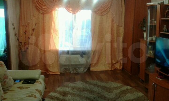 2-к. квартира, 40 м², 2/2 эт.