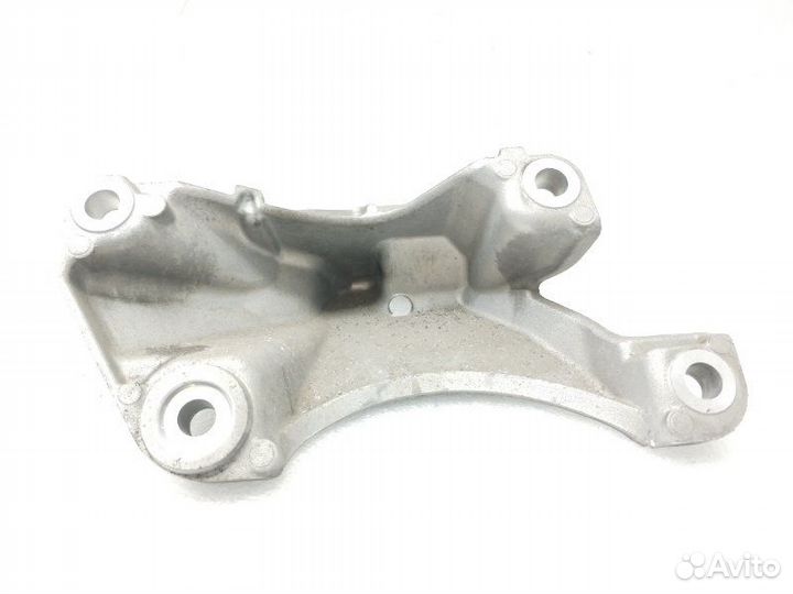 Кронштейн двигателя правый Bmw 5-Series F11 2.5