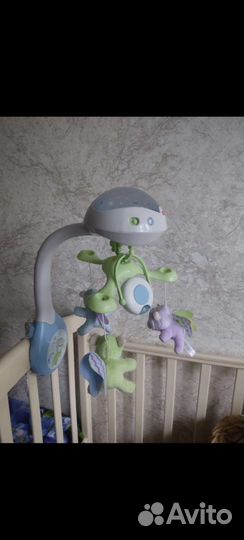 Мобиль на детскую кроватку музыкальный