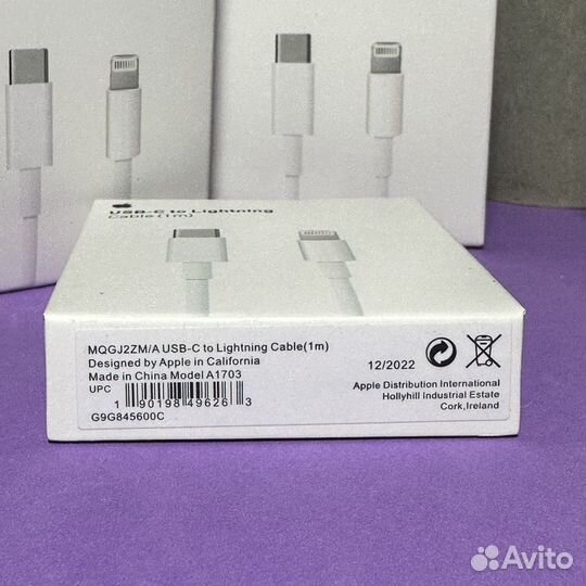 Зарядка на iPhone шнур
