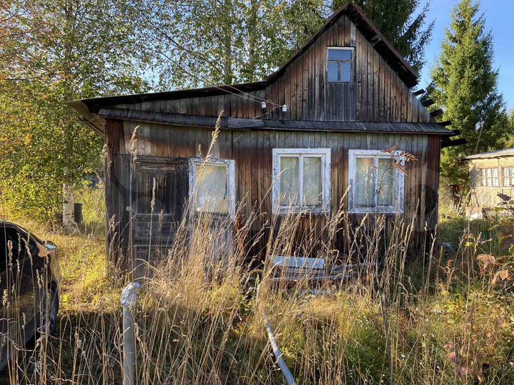 Дача 30 м² на участке 6 сот.