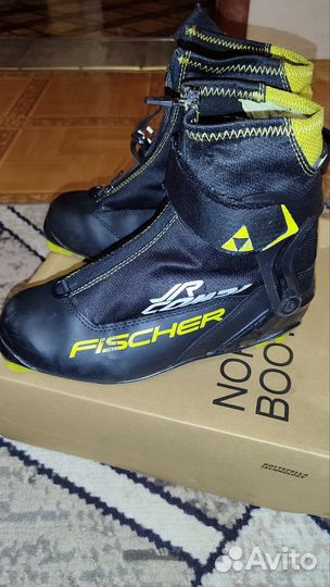 Лыжные ботинки fischer