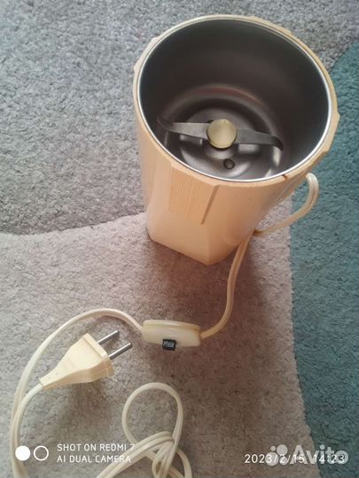 Кофемолка электрическая СССР