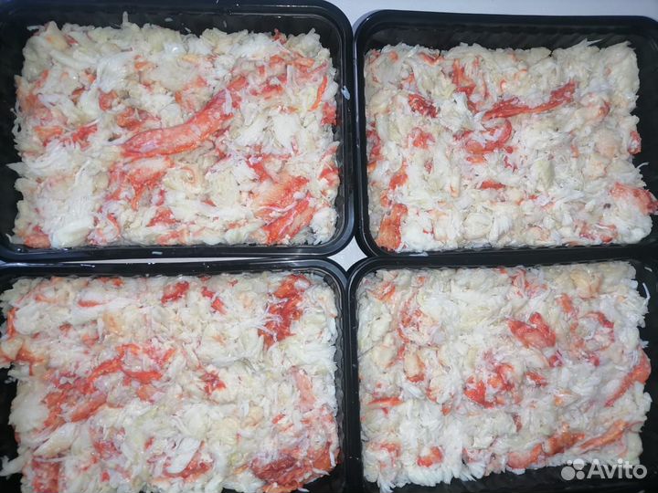 Салатное мясо Камчатского краба