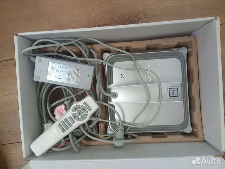 Winbot робот мойщик окон