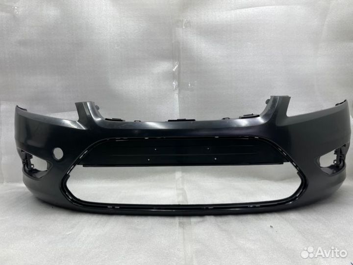Бампер передний Ford Focus 2 2008-2011