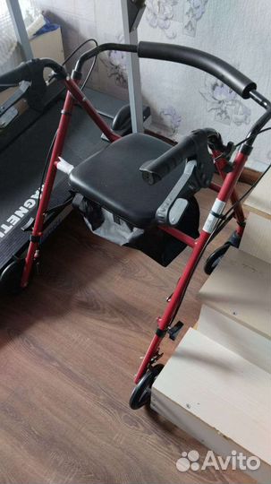 Ходунки для инвалидов