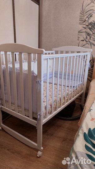 Детская кроватка