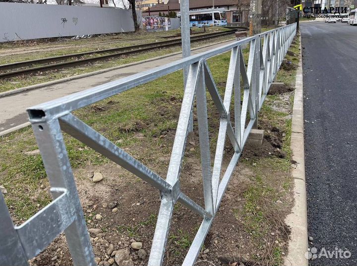 Пешеходное ограждение крест