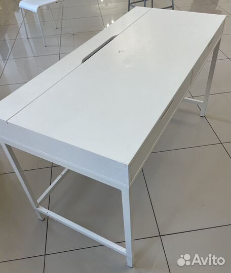 Письменный стол IKEA Алекс