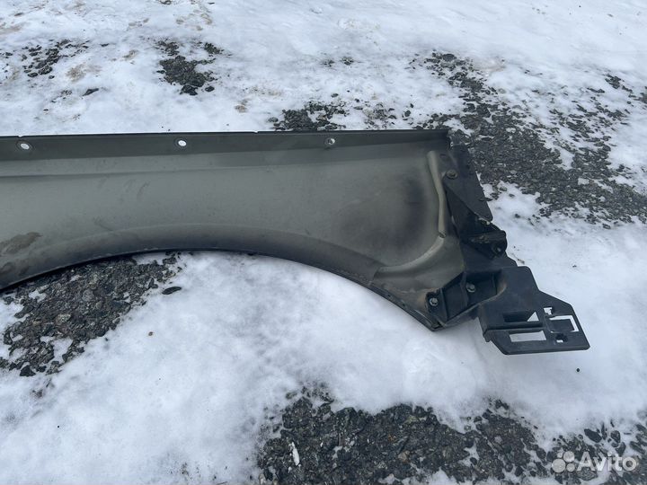 Крыло range rover