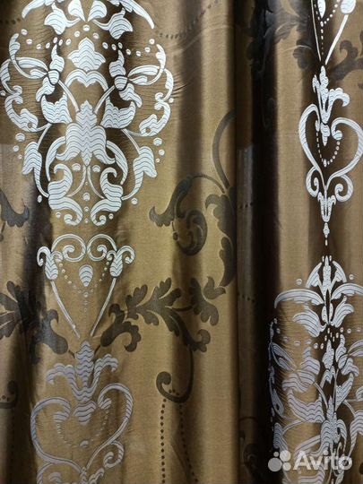 Портьера с вензелем шоколадно-коричневая