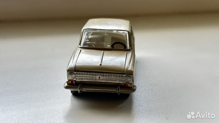 Модель автомобиля Москвич 408 СССР