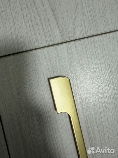 Мебельные ручки матовое золото 100см