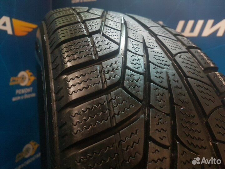 Pirelli Winter Sottozero 215/60 R17