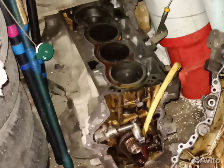 Продаётся головка блока Nissan x-trail