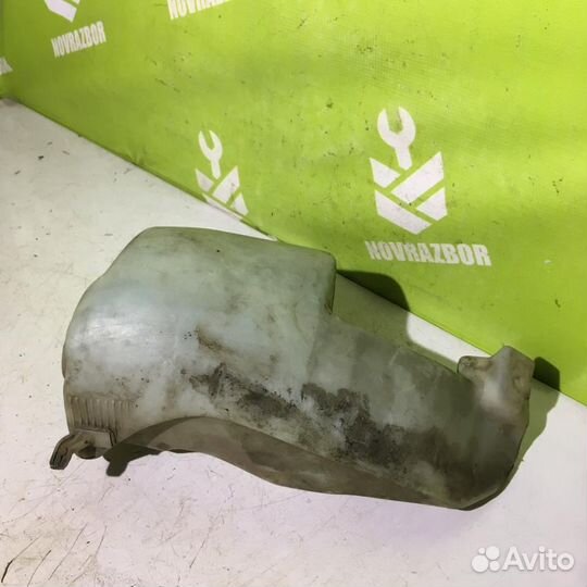Бачок омывателя лобового стекла Ауди 80 90 Б3