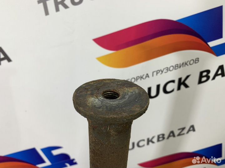 Кронштейн крепления крыла Volvo FH