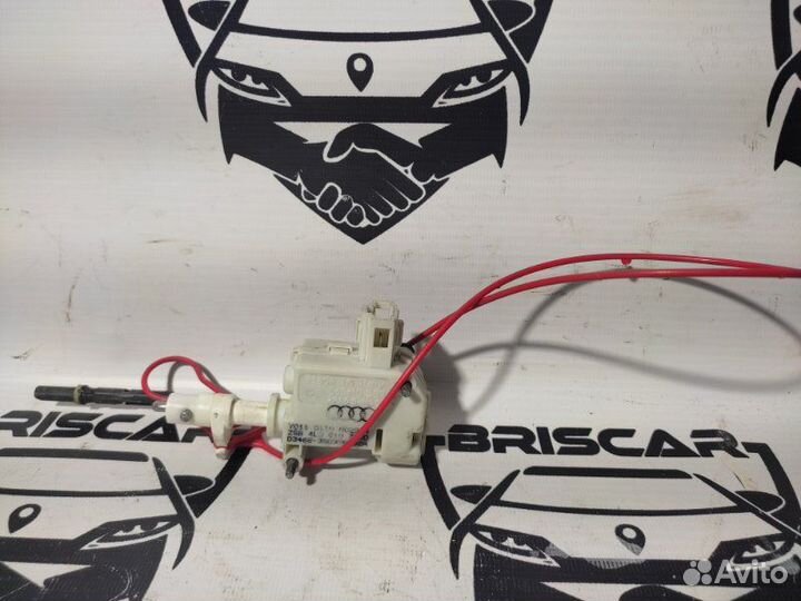 Замок лючка бензобака Audi Q7 4L BAR 2006