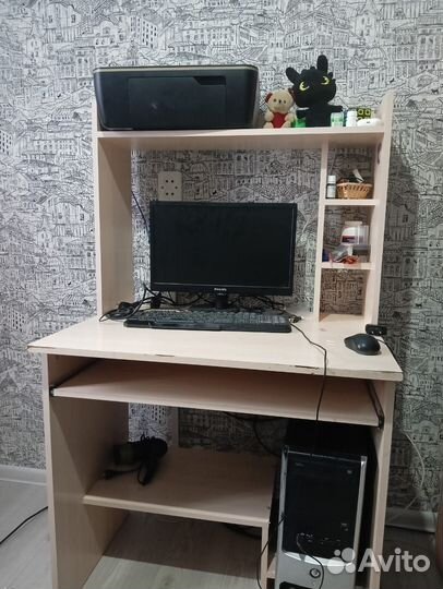 Компьютерный стол бу