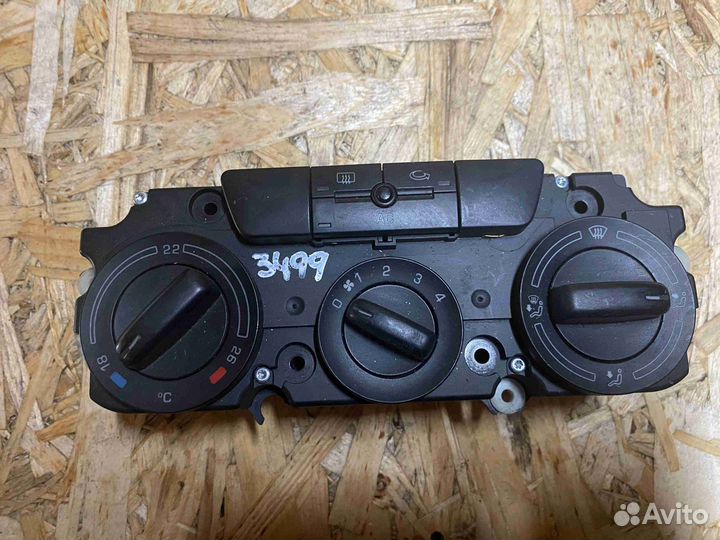 Блок управления печки/климат-контроля skoda octavi
