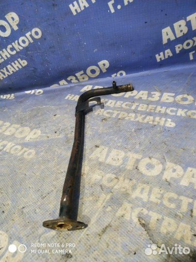 Трубка помпы Ваз Лада 2105 седан 2106 2000